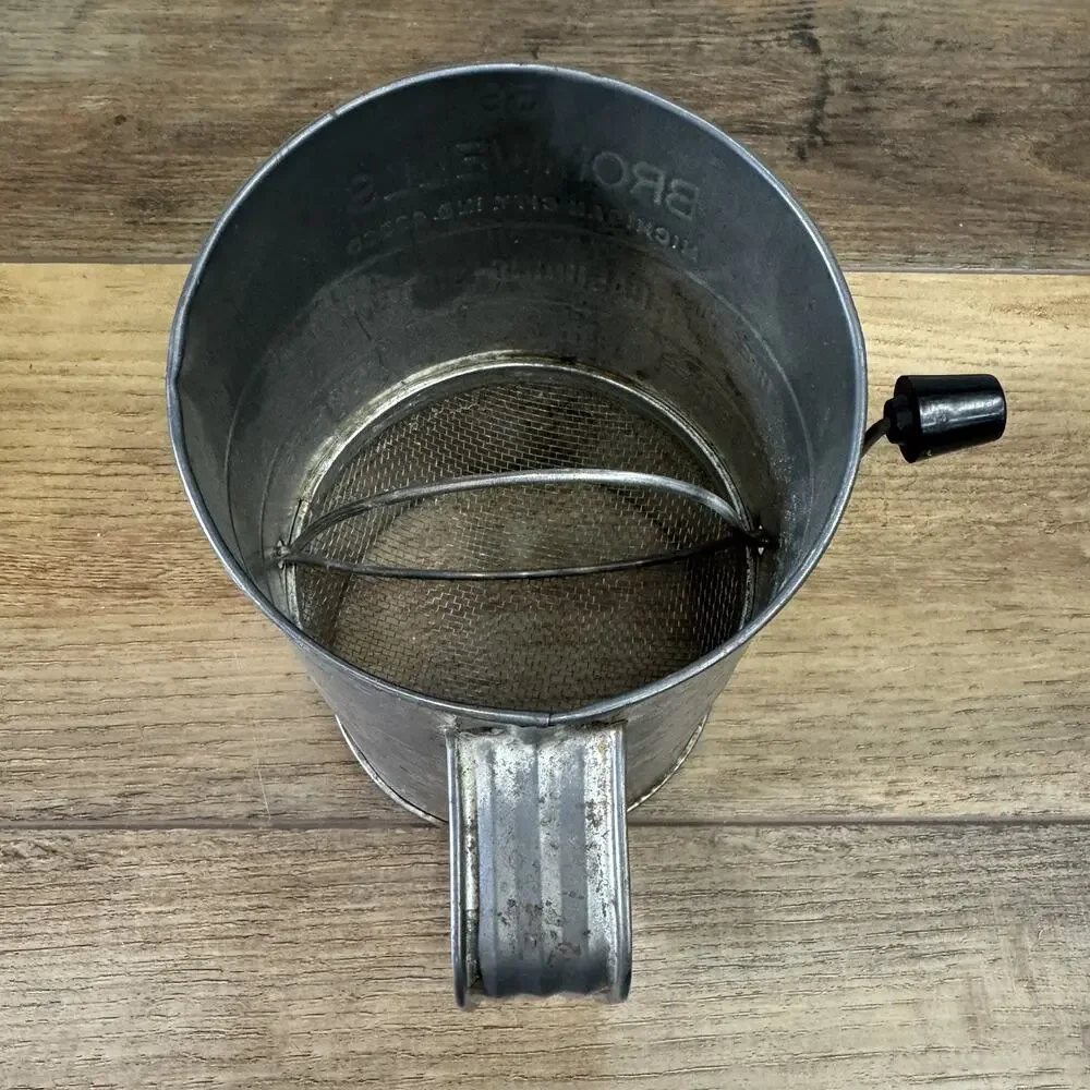 Vintage Bromwell's Measuring Cup Metal Flour Sifter Black Handle